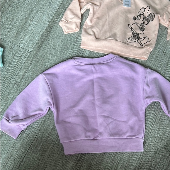 Set of two 3/6 month baby girl pullovers - Picture 4 of 11